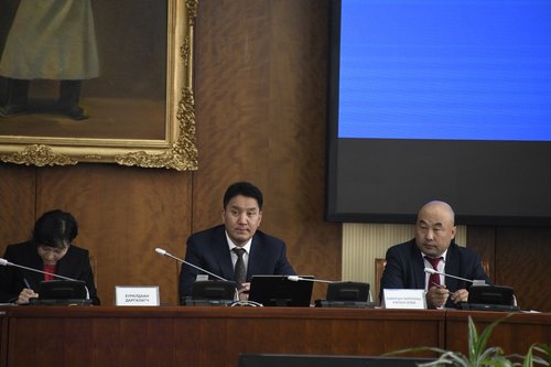 ЭЗБХ: Төсвийн төслийн хэлэлцэх хугацааг сунгах саналыг гаргав